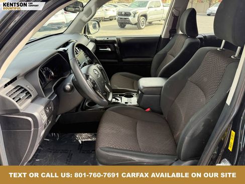 Used 2024 Toyota 4Runner TRD Off-Road image 29