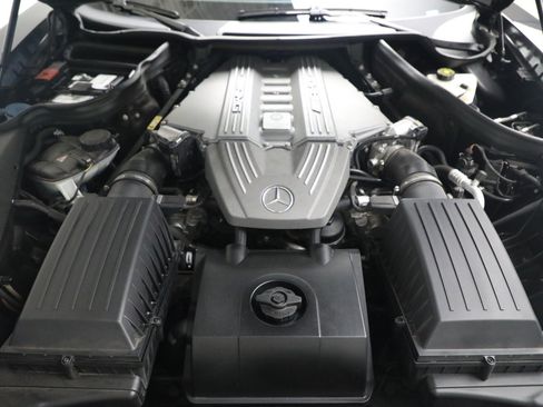 Used 2012 Mercedes-Benz SLS AMG Roadster image 33