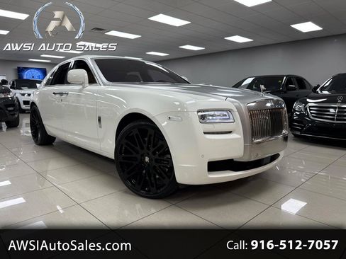 Used 2011 Rolls-Royce Ghost Sedan image 1