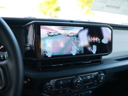 New 2026 Jeep Gladiator Sport AWD/4WD image 20