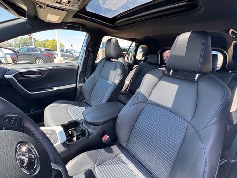 Used 2024 Toyota RAV4 XSE w/ Advanced Technology Package AWD/4WD image 34