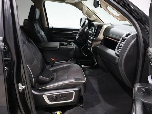 Used 2019 RAM 1500 Laramie image 23
