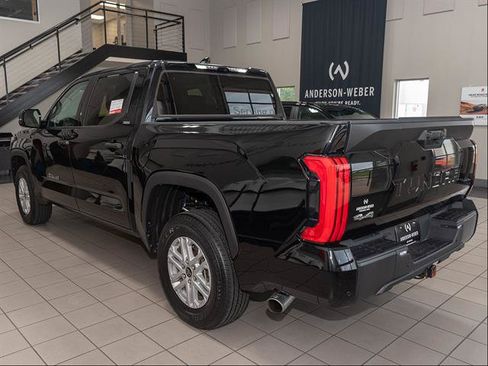 Used 2023 Toyota Tundra SR5 w/ SR5 Convenience Package AWD/4WD image 19