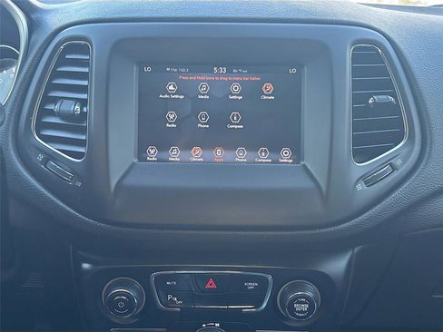 Used 2019 Jeep Compass Sport w/ Tech Group image 15