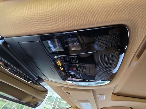 Used 2025 Lexus NX 250 FWD w/ Premium Package image 29