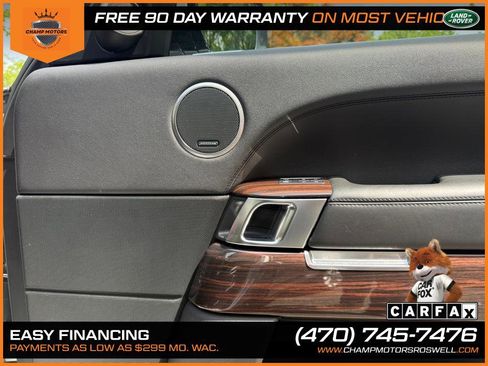 Used 2017 Land Rover Range Rover HSE image 34