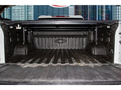 Used 2022 Chevrolet Silverado 1500 LTZ image 13