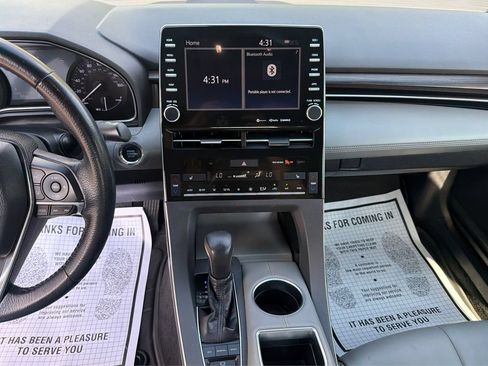 Used 2019 Toyota Avalon XLE w/ Moonroof Package FWD image 13