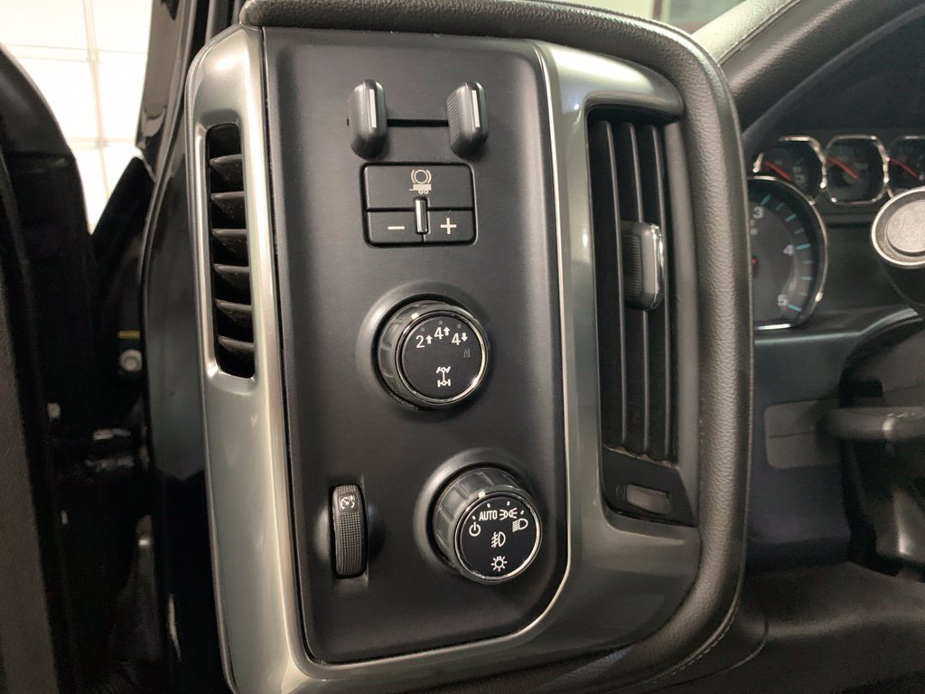 Used 2017 Chevrolet Silverado 2500 LTZ w/ Duramax Plus Package AWD/4WD image 20
