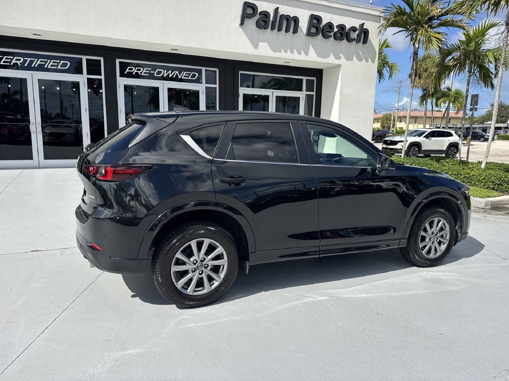 Used 2024 MAZDA CX-5 AWD 2.5 S w/ Select Package image 4