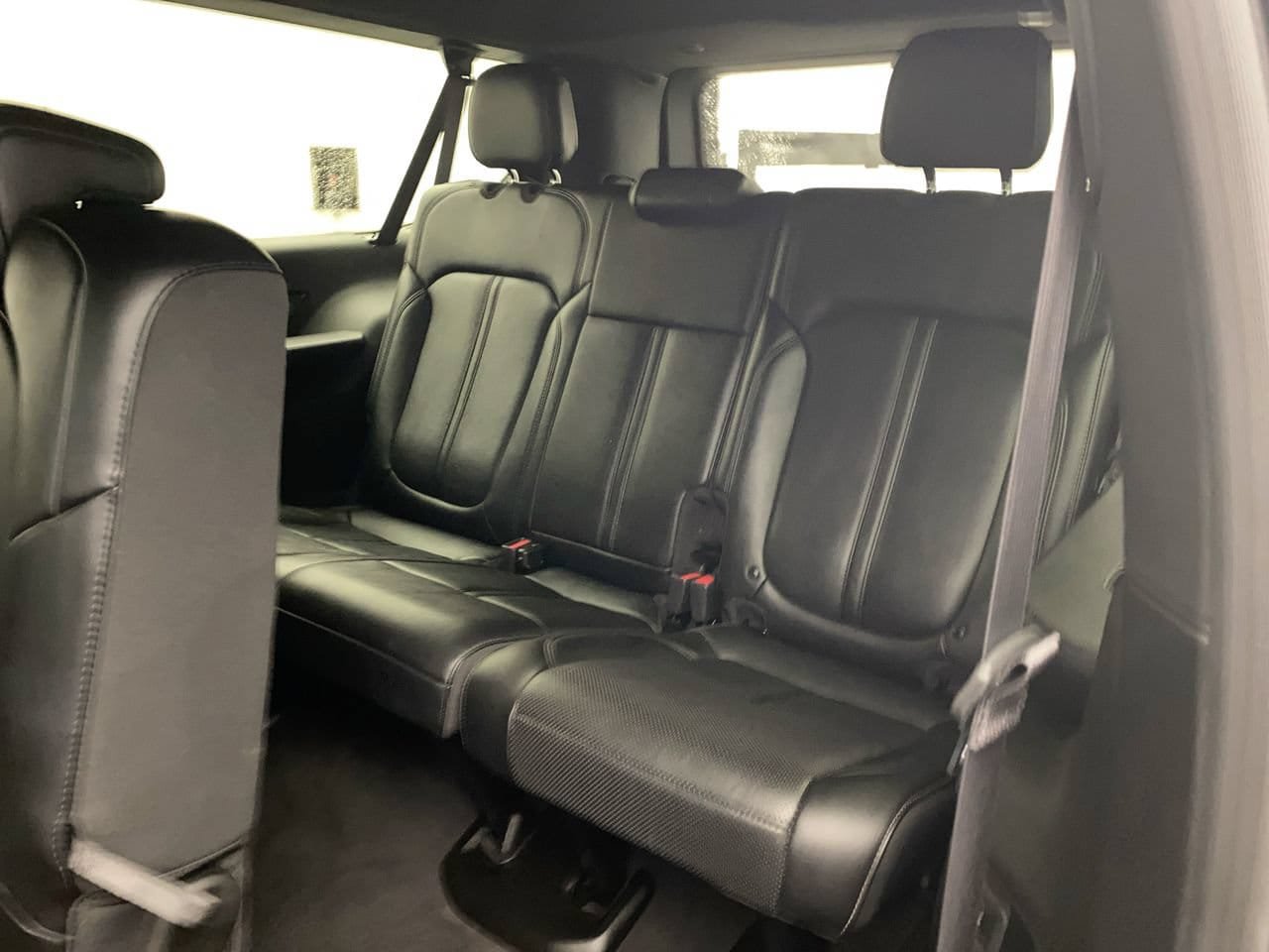 Used 2024 Jeep Wagoneer L Series II w/ Flexible Seating Group AWD/4WD image 25