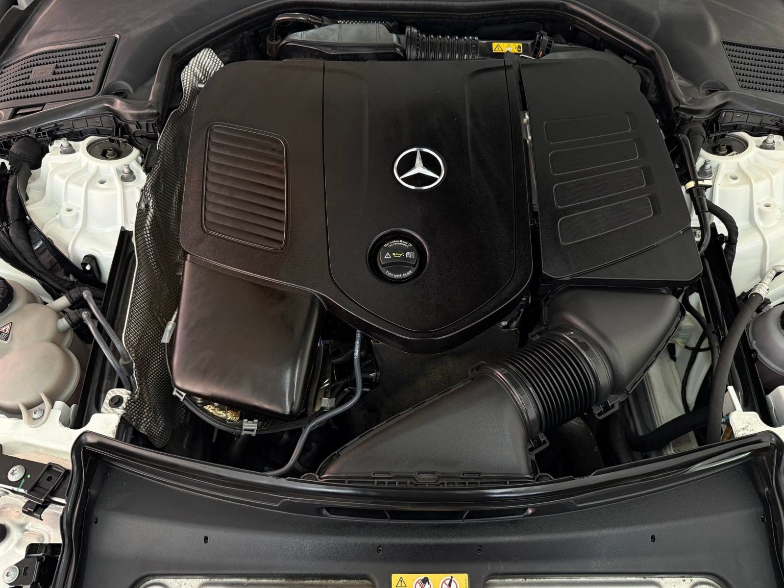 Certified 2022 Mercedes-Benz C 300 Sedan image 32