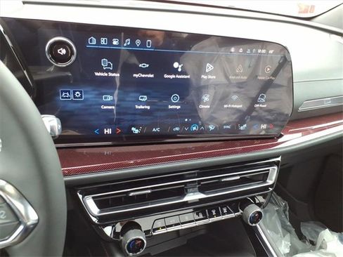 New 2026 Chevrolet Traverse Z71 w/ Driver Confidence Package image 13