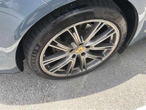 Used 2018 Porsche Panamera 4S AWD/4WD image 12