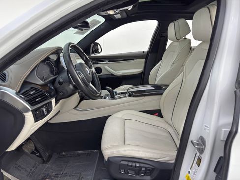 Used 2017 BMW X6 xDrive35i image 16