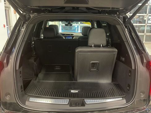 Used 2024 Cadillac XT6 Premium Luxury w/ Platinum Package image 5