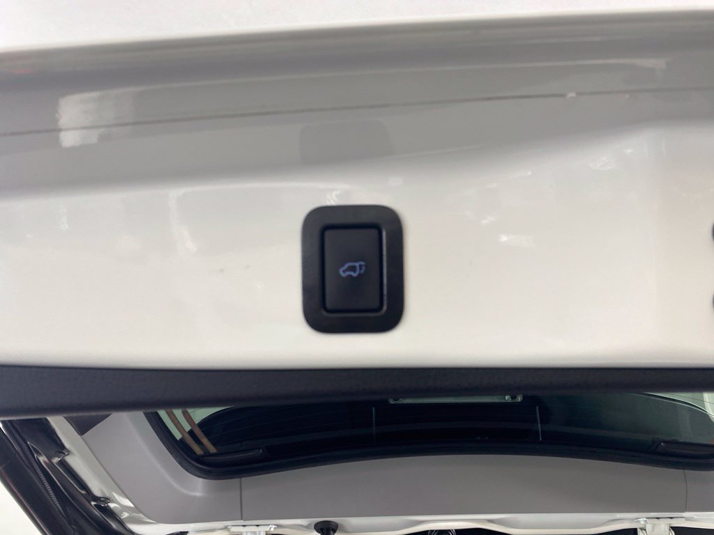 Used 2019 Toyota Highlander Limited Platinum AWD/4WD image 29