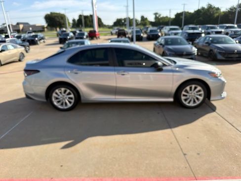 Used 2024 Toyota Camry LE FWD image 6
