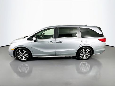 Certified 2021 Honda Odyssey Touring image 8