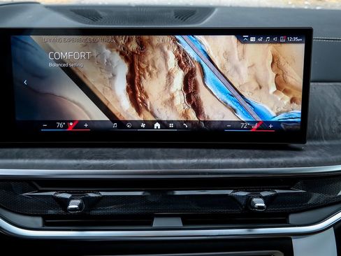 New 2026 BMW X7 xDrive40i w/ Executive Package image 13