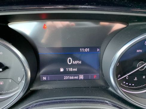 Used 2023 Buick Encore GX Select w/ Sport Touring Package AWD/4WD image 29