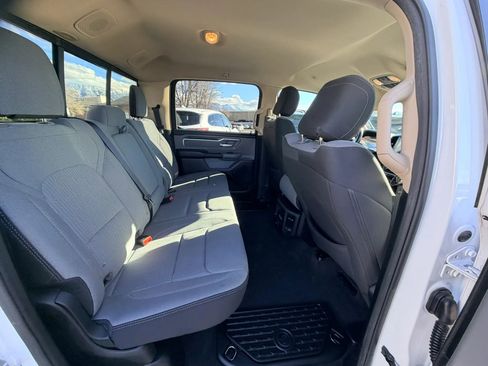Used 2019 RAM 1500 Big Horn image 26