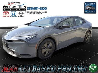 Used 2023 Toyota Prius LE
