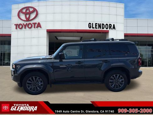 Certified 2025 Toyota Land Cruiser w/ Premium Package AWD/4WD image 6