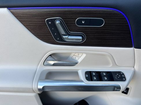 Certified 2026 Mercedes-Benz GLB 250 image 10