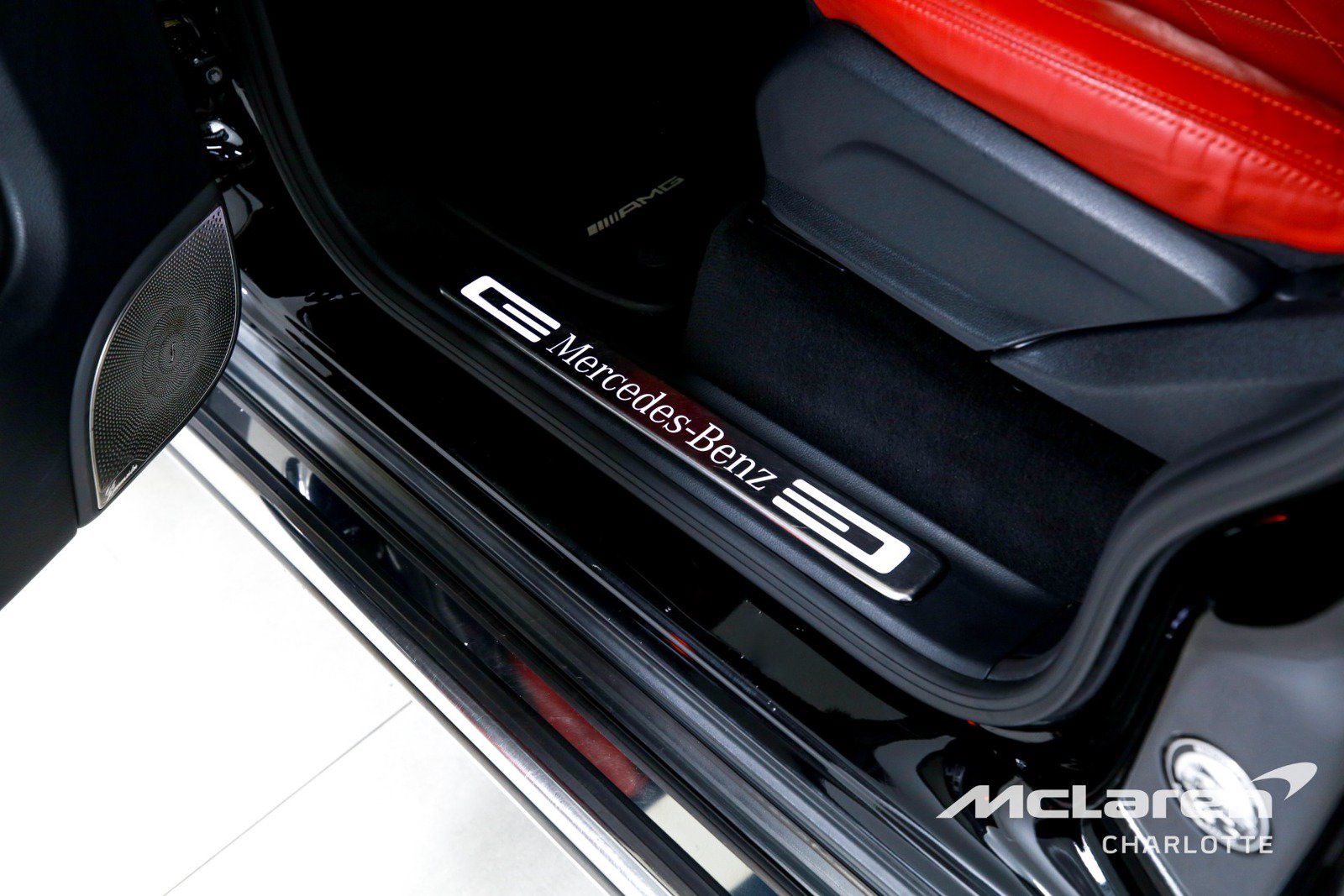 Used 2021 Mercedes-Benz G 550 w/ AMG Line image 16