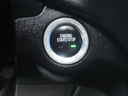 Used 2024 Chevrolet Equinox LT FWD image 22