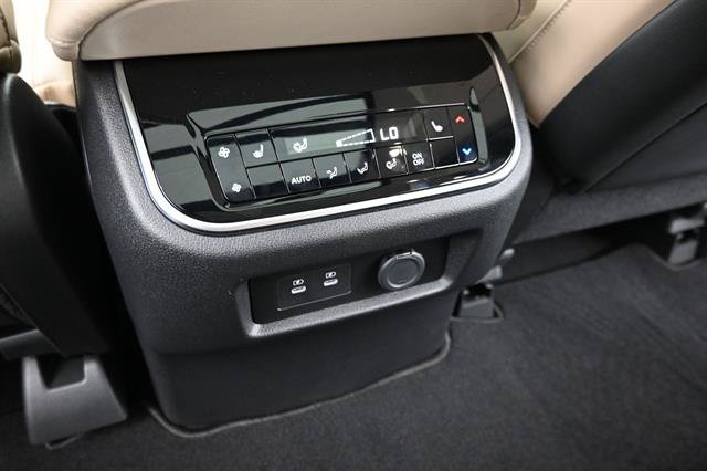 Used 2026 Nissan Armada Platinum Reserve AWD/4WD image 10