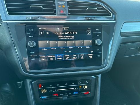 Certified 2022 Volkswagen Tiguan SEL R-Line image 26