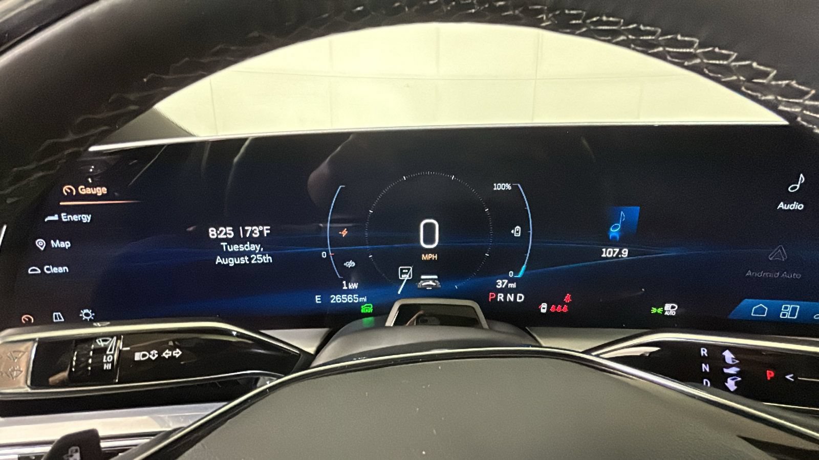 Used 2023 Cadillac Lyriq AWD image 21
