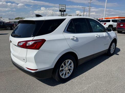 Used 2018 Chevrolet Equinox LT FWD image 5