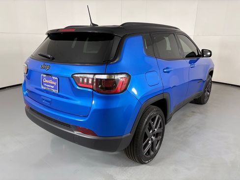 New 2026 Jeep Compass Limited AWD/4WD image 8