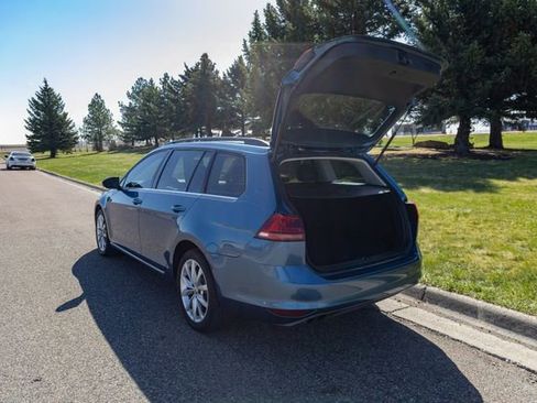 Used 2015 Volkswagen Golf SE w/ Lighting Package FWD image 7