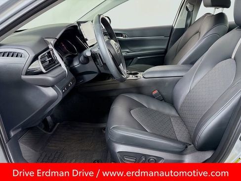 Used 2024 Toyota Camry XSE image 6