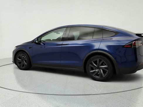 Used 2022 Tesla Model X Plaid AWD/4WD image 7