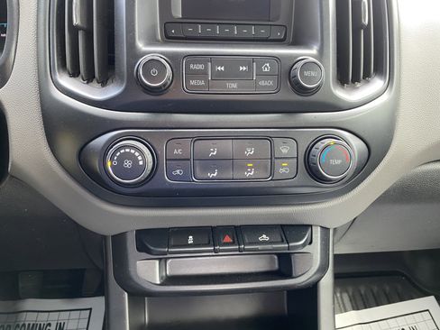 Used 2015 Chevrolet Colorado 2WD Extended Cab image 26