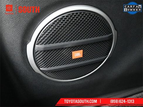 Used 2022 Toyota Corolla Cross XLE image 39