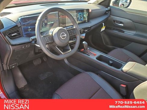 New 2026 Nissan Kicks SR image 9