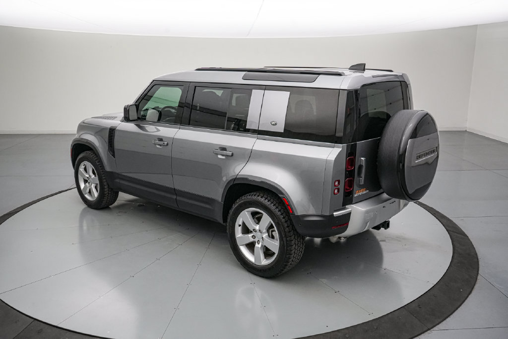 Used 2024 Land Rover Defender 110 S AWD/4WD image 6