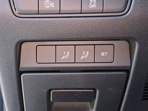 Used 2024 MAZDA MAZDA3 s FWD image 14