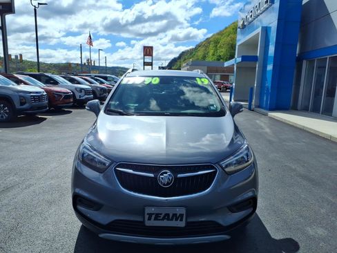 Used 2019 Buick Encore Preferred w/ Safety Package AWD/4WD image 2