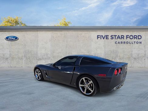 Used 2009 Chevrolet Corvette Coupe w/ Preferred Equipment Group image 6