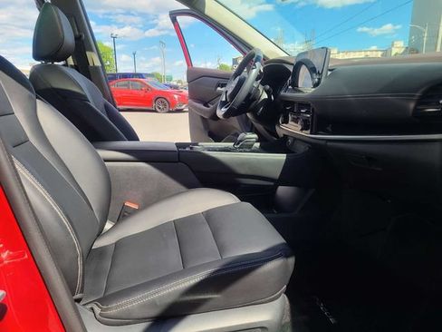 Used 2023 Nissan Rogue SL w/ SL Premium Package AWD/4WD image 19