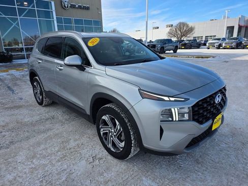 Used 2023 Hyundai Santa Fe SEL image 5