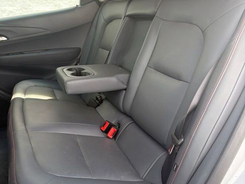Used 2020 Chevrolet Bolt Premier FWD image 23