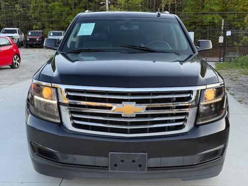 Used 2016 Chevrolet Suburban LS image 2